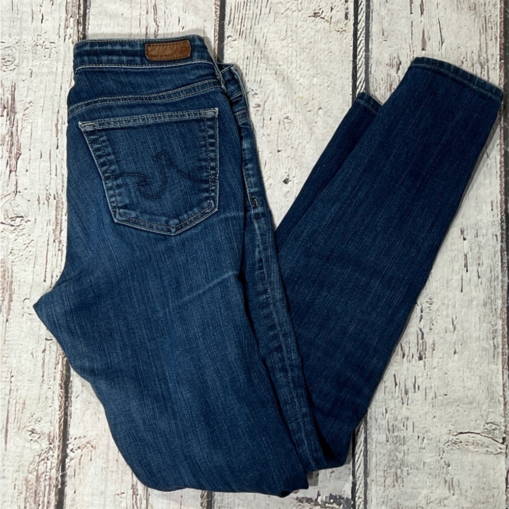 Stylish Blue Jeans for Women